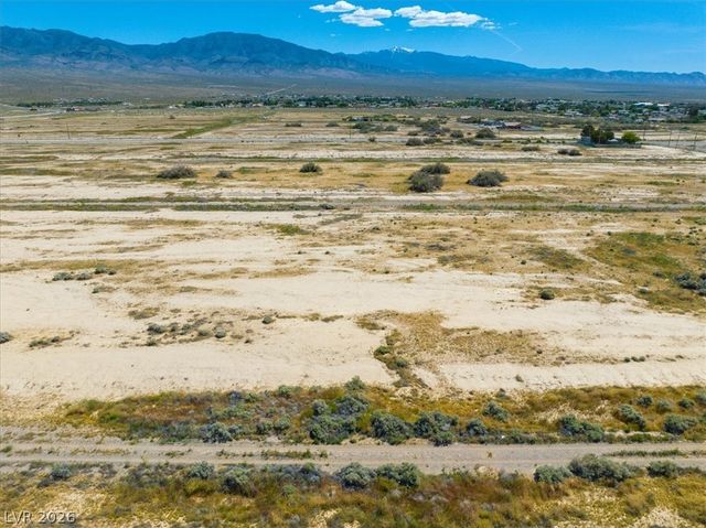 5671 North Faust Place, Pahrump, NV 89060