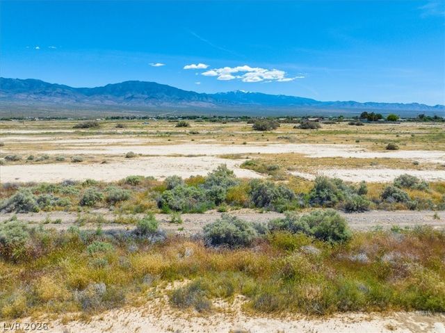 5671 North Faust Place, Pahrump, NV 89060