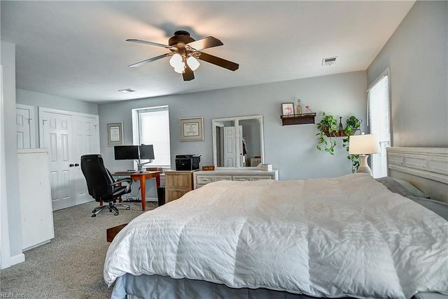 901 Lela LN, Chesapeake, VA 23322