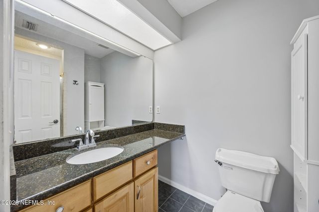 3801 CROWN POINT Road 1183, Jacksonville, FL 32257