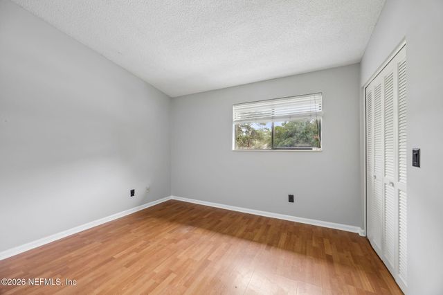 3801 CROWN POINT Road 1183, Jacksonville, FL 32257