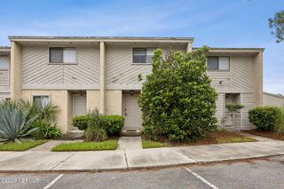 3801 CROWN POINT Road 1183, Jacksonville, FL 32257