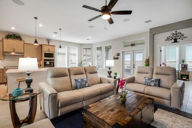 932 SALZACH DRIVE, New Braunfels, TX 78130