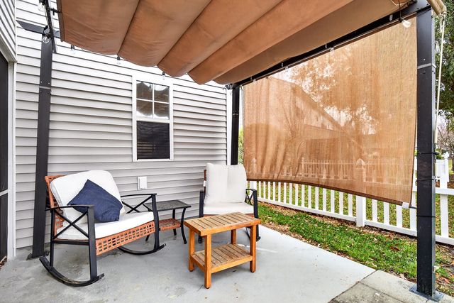 300 Yellow Hawthorn Circle, Summerville, SC 29483