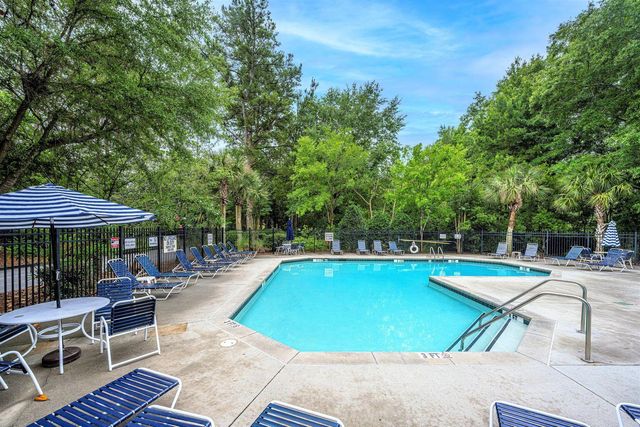 300 Yellow Hawthorn Circle, Summerville, SC 29483