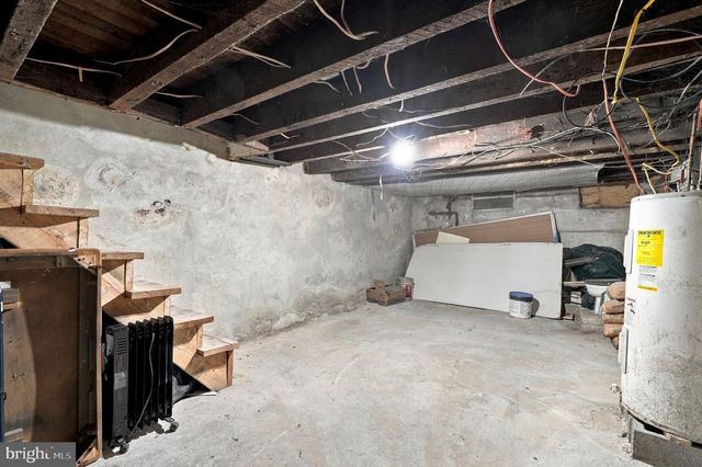 3334 WATERLOO ST, Philadelphia, PA 19140