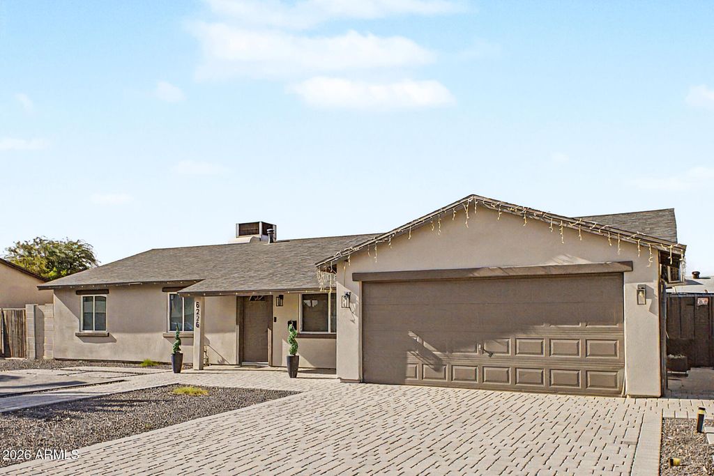 6226 W ALMERIA Road, Phoenix, AZ 85035 — photo 4