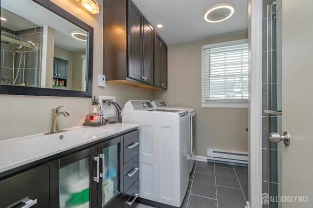 217 Mayflower Way O, Monroe, NJ 08831