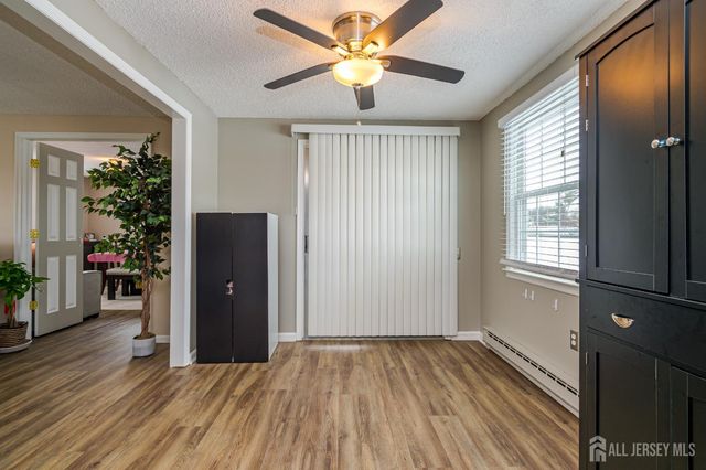 217 Mayflower Way O, Monroe, NJ 08831