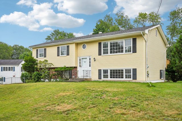 110 Orchid Drive, Pearl River, NY 10965