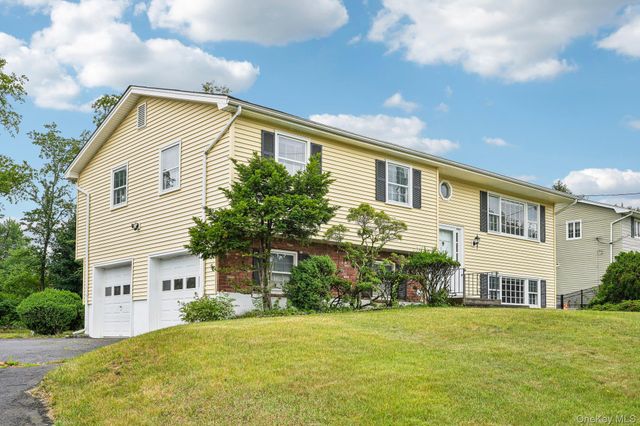 110 Orchid Drive, Pearl River, NY 10965
