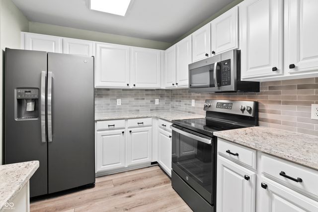 9233 Muir Lane, Fishers, IN 46037