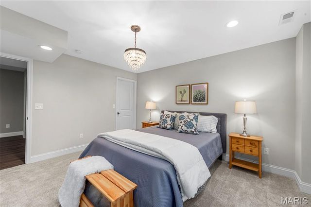 511 Leaning Woods Street, St Charles, MO 63301