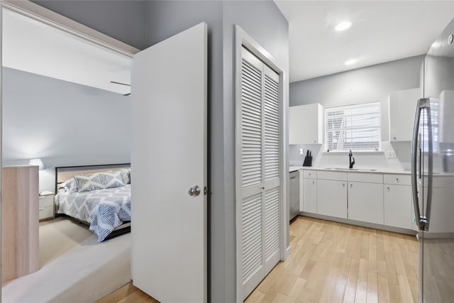 4111 Cole Avenue 26, Dallas, TX 75204