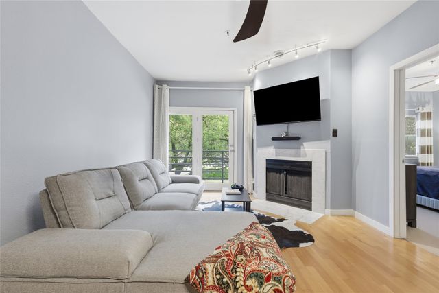 4111 Cole Avenue 26, Dallas, TX 75204