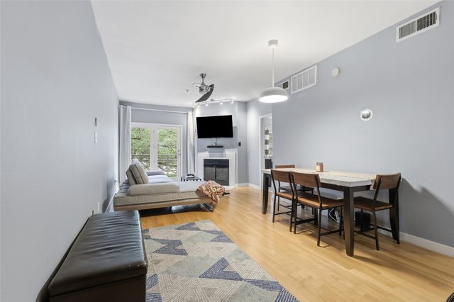 4111 Cole Avenue 26, Dallas, TX 75204