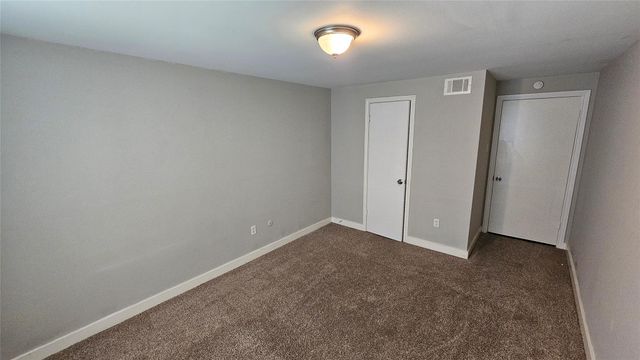 5731 W Airport Boulevard, Houston, TX 77035