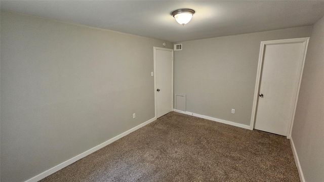 5731 W Airport Boulevard, Houston, TX 77035