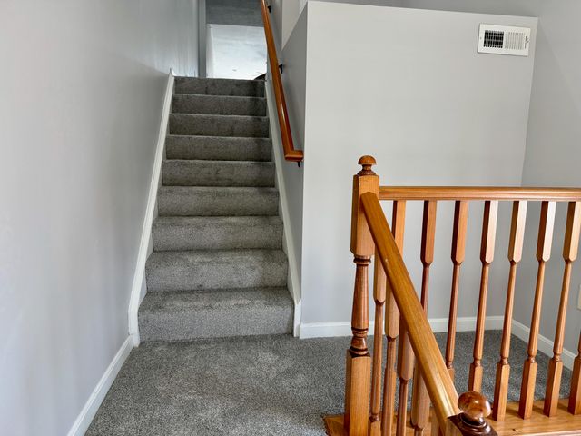2255 Rolling Hills Drive, Covington, KY 41017