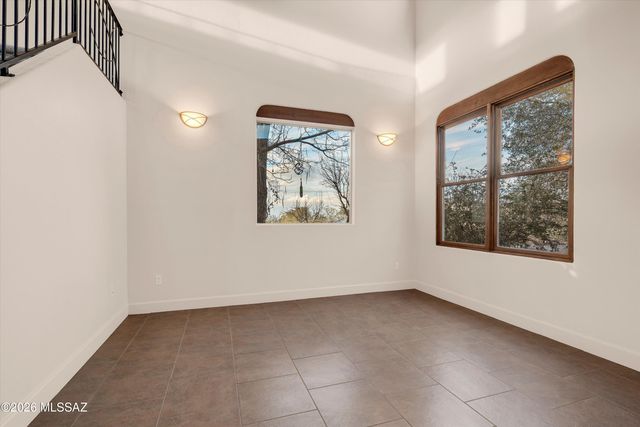 2136 E Marathon Way, Oracle, AZ 85623