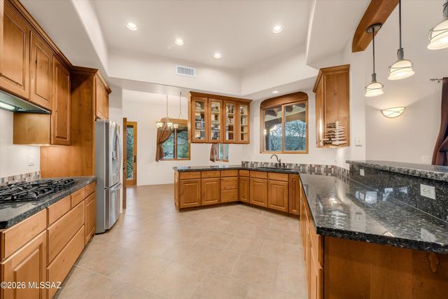 2136 E Marathon Way, Oracle, AZ 85623