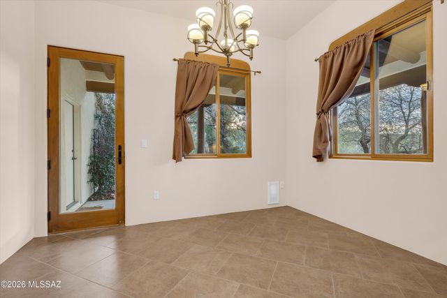 2136 E Marathon Way, Oracle, AZ 85623