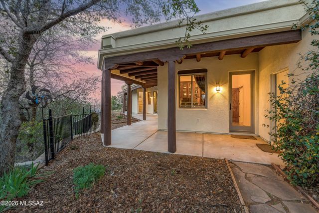 2136 E Marathon Way, Oracle, AZ 85623