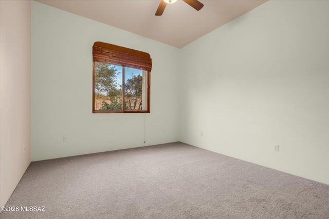 2136 E Marathon Way, Oracle, AZ 85623