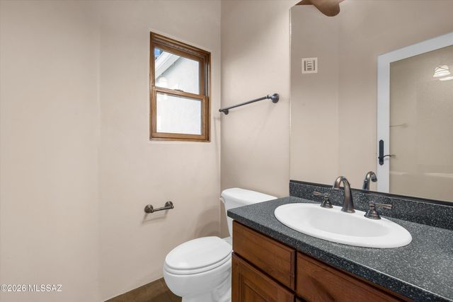 2136 E Marathon Way, Oracle, AZ 85623