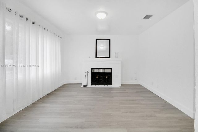 7770 NW 9th Ave, Miami, FL 33150