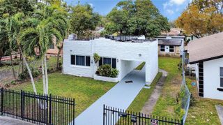 7770 NW 9th Ave, Miami, FL 33150