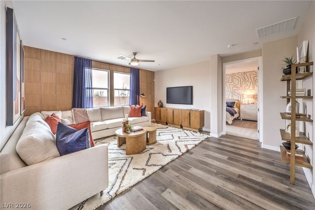 7920 Justin Cove Street, North Las Vegas, NV 89084