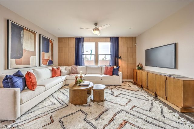 7920 Justin Cove Street, North Las Vegas, NV 89084