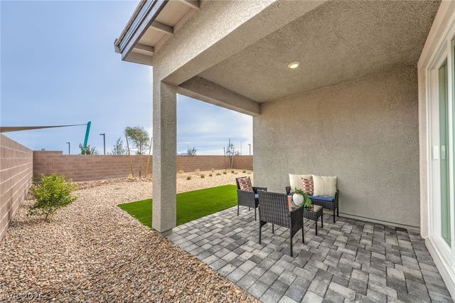 7920 Justin Cove Street, North Las Vegas, NV 89084