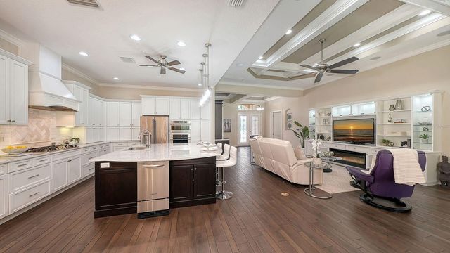 7640 HADDINGTON COVE, Lakewood Ranch, FL 34202