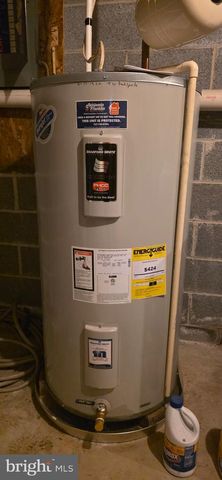 109 ASHLEY DR, Ephrata, PA 17522