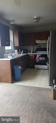 109 ASHLEY DR, Ephrata, PA 17522