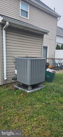 109 ASHLEY DR, Ephrata, PA 17522