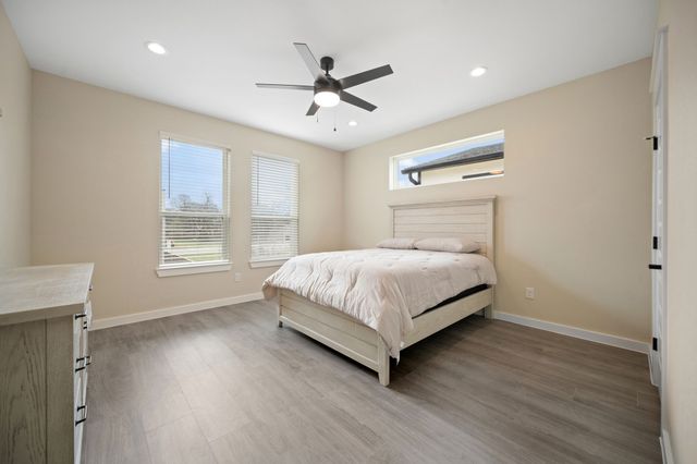 2524 Peabody Avenue, Dallas, TX 75215