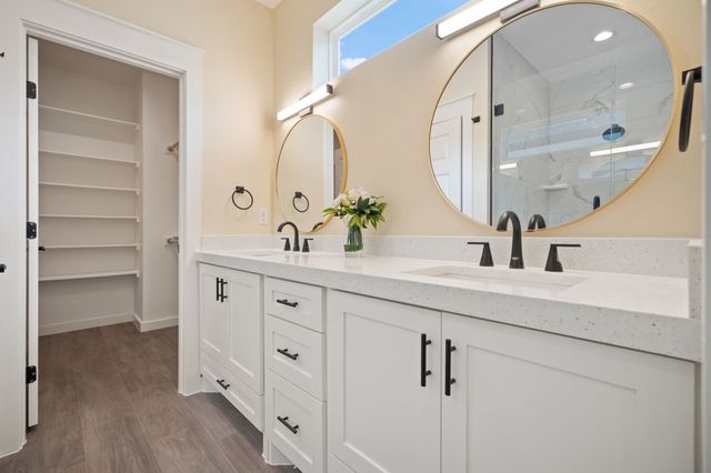 2524 Peabody Avenue, Dallas, TX 75215