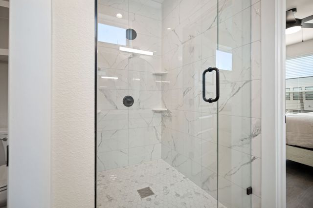 2524 Peabody Avenue, Dallas, TX 75215