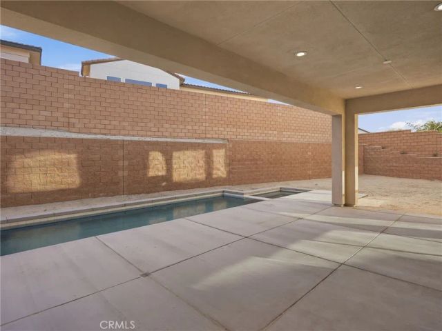 75133 Radford Drive, Palm Desert, CA 92211
