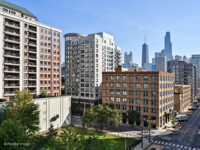 653 N Kingsbury Street 704, Chicago, IL 60654