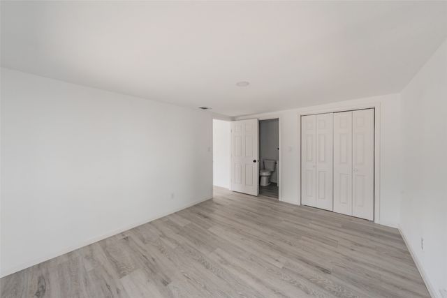 2402 E Overton Road, Dallas, TX 75216