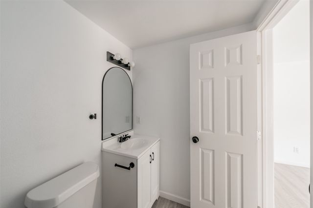 2402 E Overton Road, Dallas, TX 75216