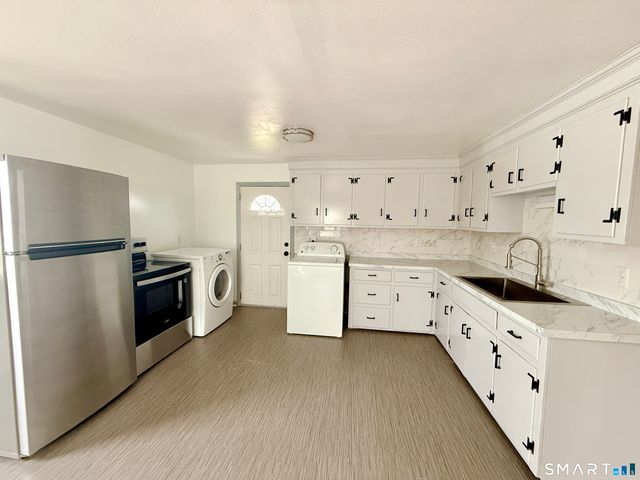 91 Enright Street, West Haven, CT 06516