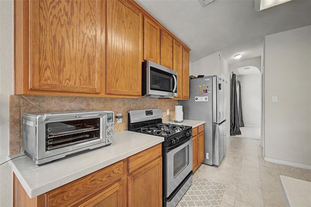 2725 Palermo Court, League City, TX 77573