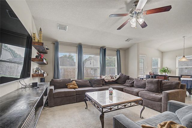 2725 Palermo Court, League City, TX 77573