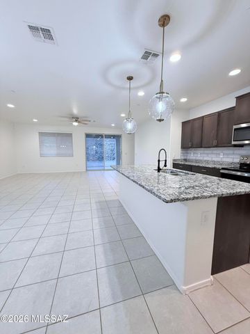 14041 E Red Pine Place, Vail, AZ 85641