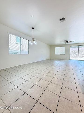 14041 E Red Pine Place, Vail, AZ 85641
